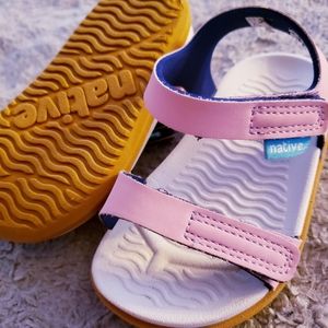 6c Native Charley Sandals